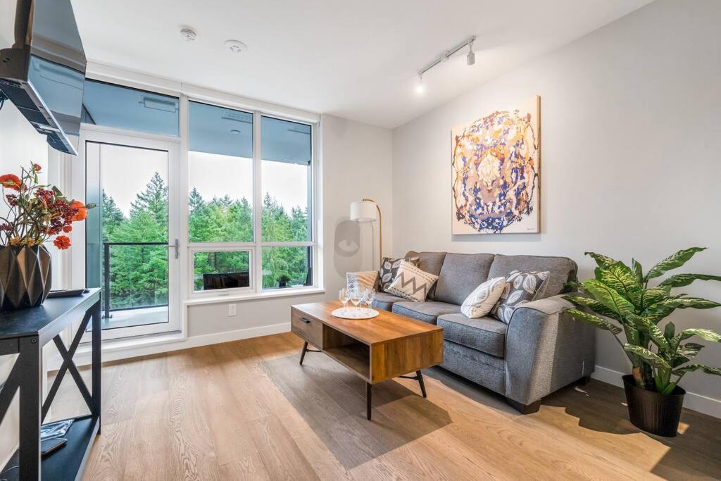 Modern Comfort At Ubc: 1Br Condo Near Campus Ванкувер Экстерьер фото