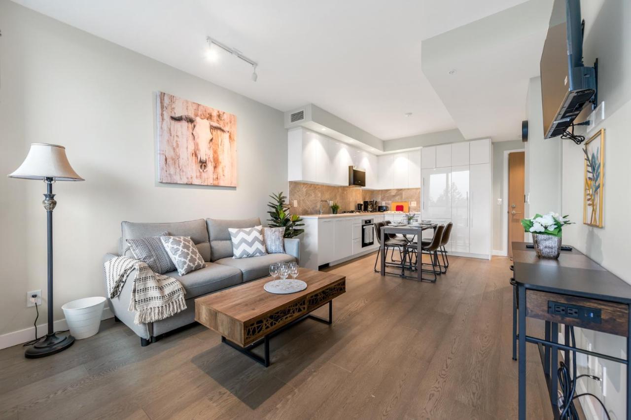 Modern Comfort At Ubc: 1Br Condo Near Campus Ванкувер Экстерьер фото