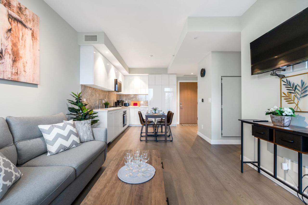 Modern Comfort At Ubc: 1Br Condo Near Campus Ванкувер Экстерьер фото